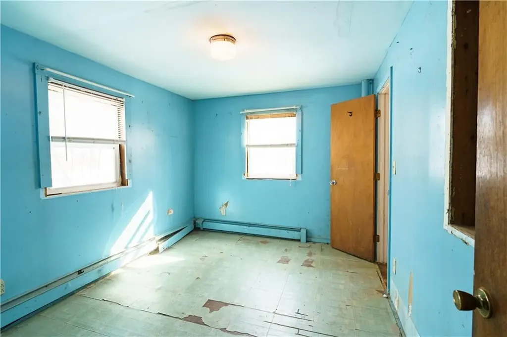 146 Staples Avenue Warwick RI 02886