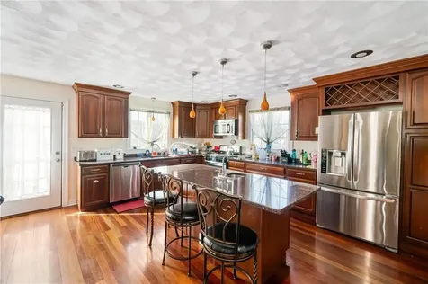 78 Kenyon Avenue Pawtucket RI 02861