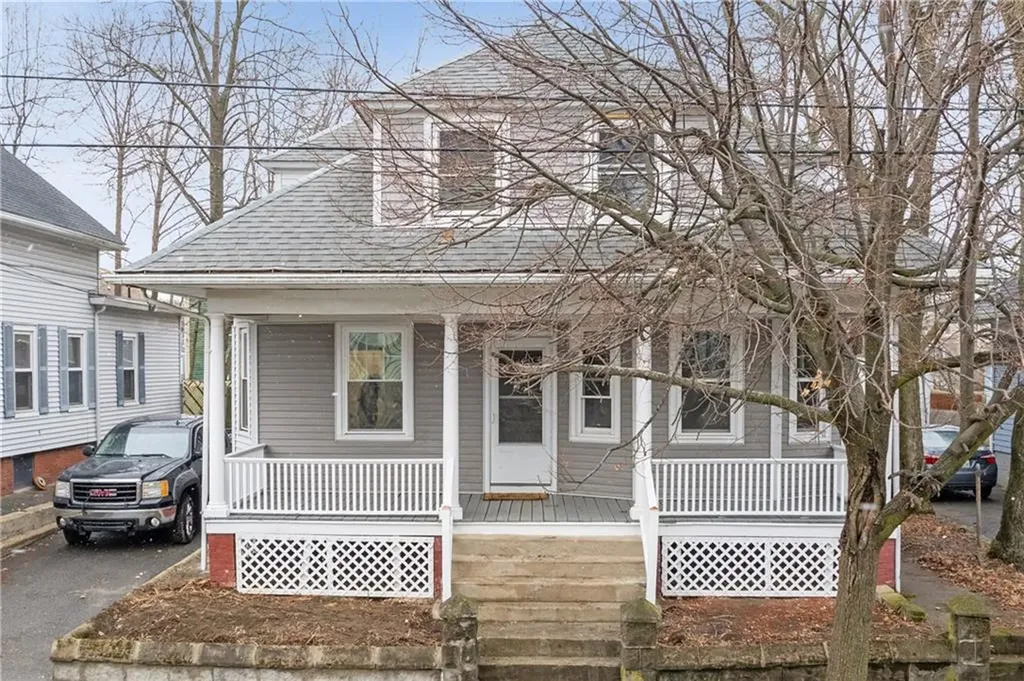 155 Briggs Street Providence RI 02905