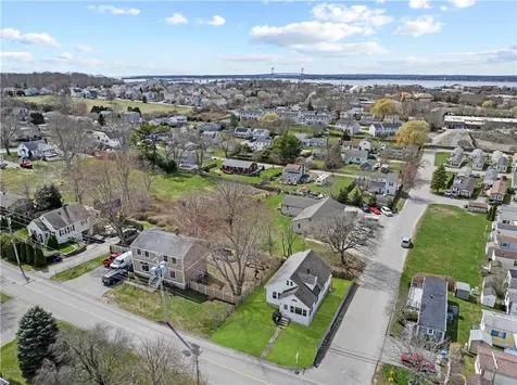 46 Sherman Lane Middletown RI 02842