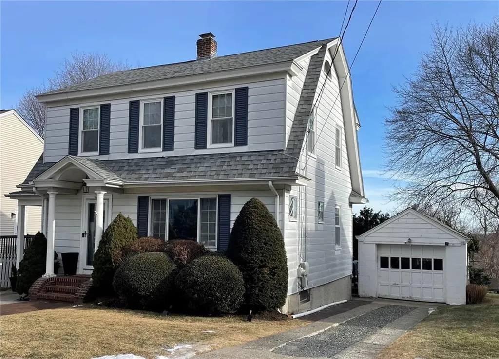 15 Fairmount Avenue Lincoln RI 02865