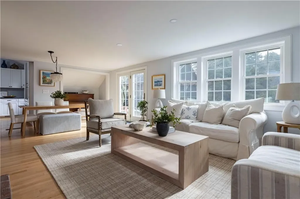 26 Wild Goose Road South Kingstown RI 02879