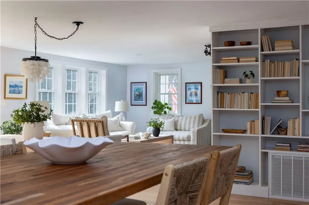 26 Wild Goose Road South Kingstown RI 02879