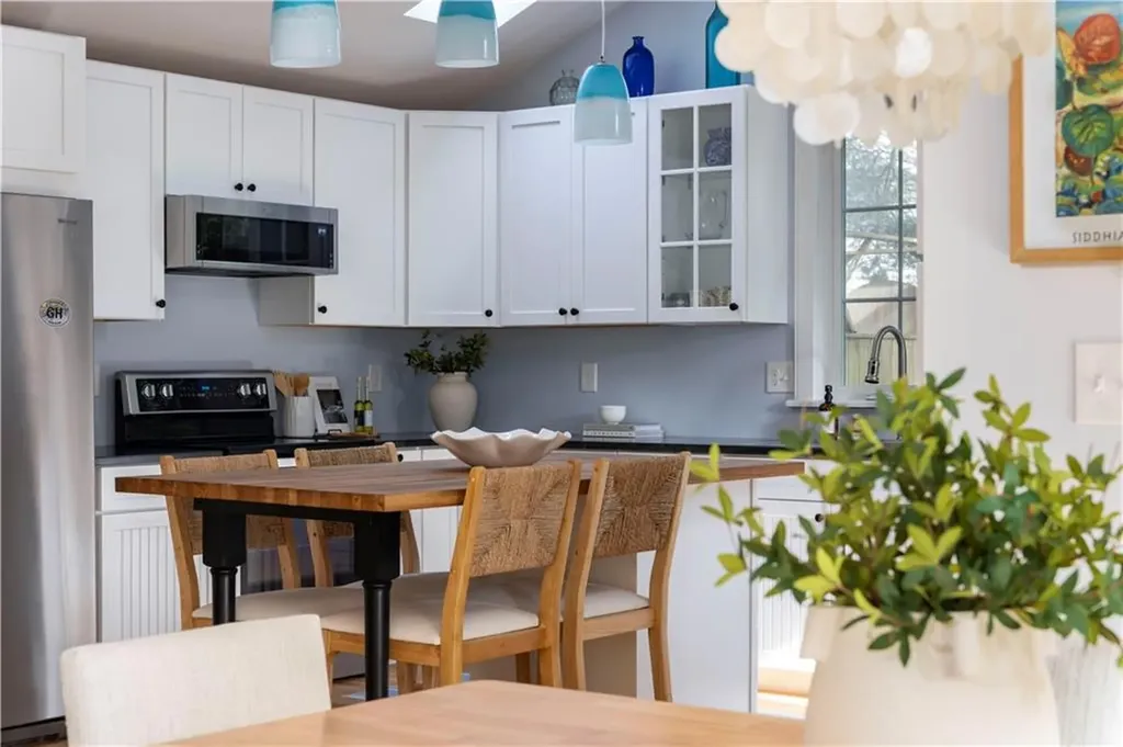 26 Wild Goose Road South Kingstown RI 02879