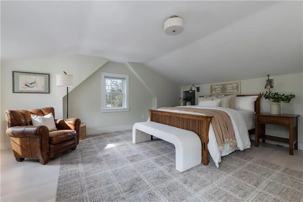 26 Wild Goose Road South Kingstown RI 02879