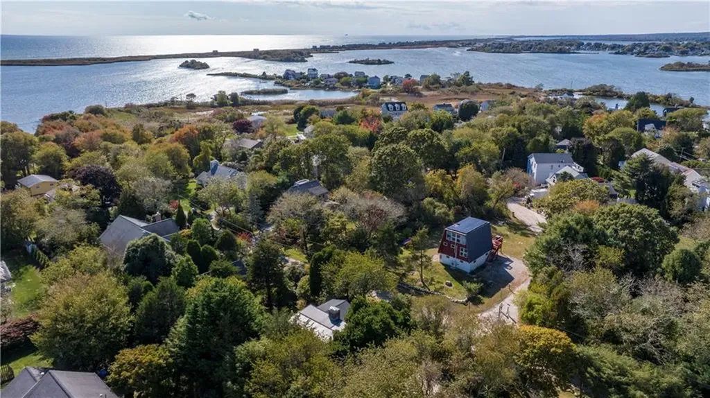26 Wild Goose Road South Kingstown RI 02879