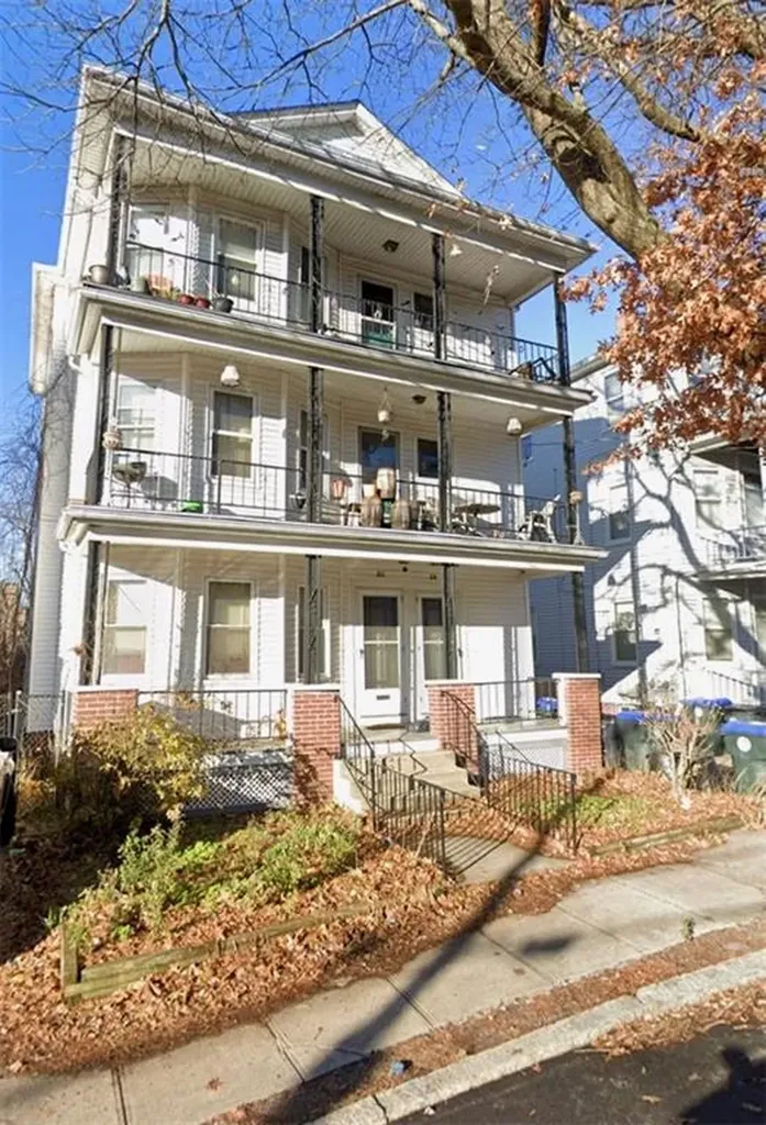39 Richter Street Providence RI 02908