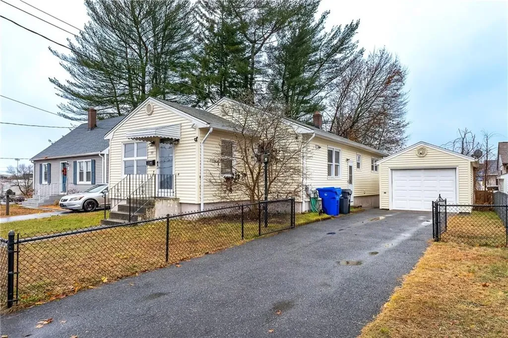 77 Ashton Street Pawtucket RI 02860