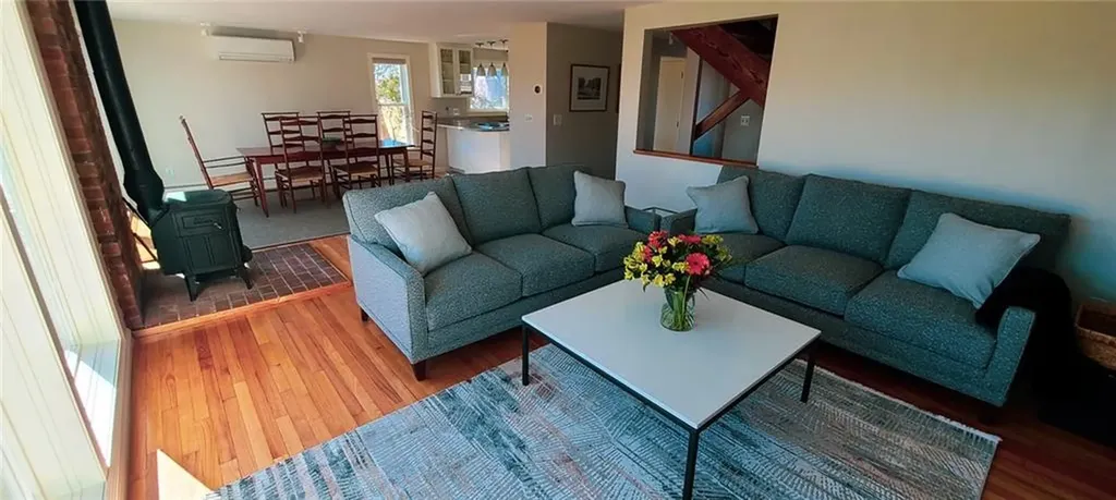 1 Cozzens Court Newport RI 02840