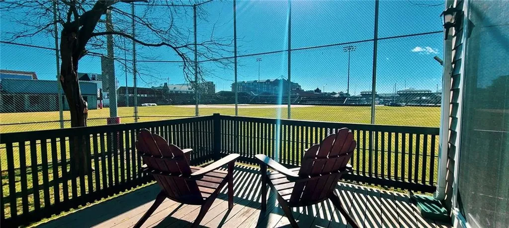 1 Cozzens Court Newport RI 02840