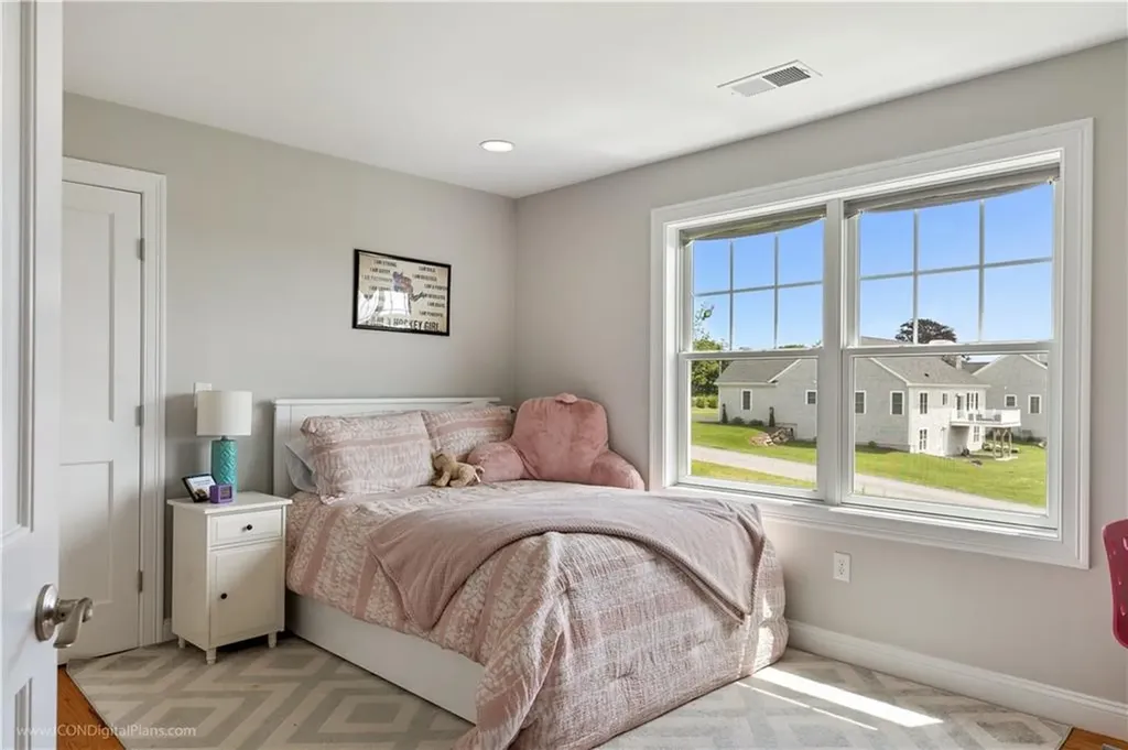 24 Coddington Way Portsmouth RI 02871