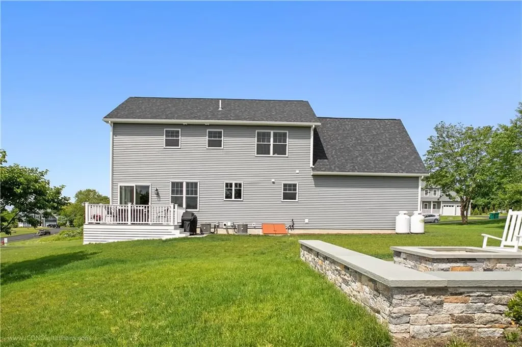 24 Coddington Way Portsmouth RI 02871
