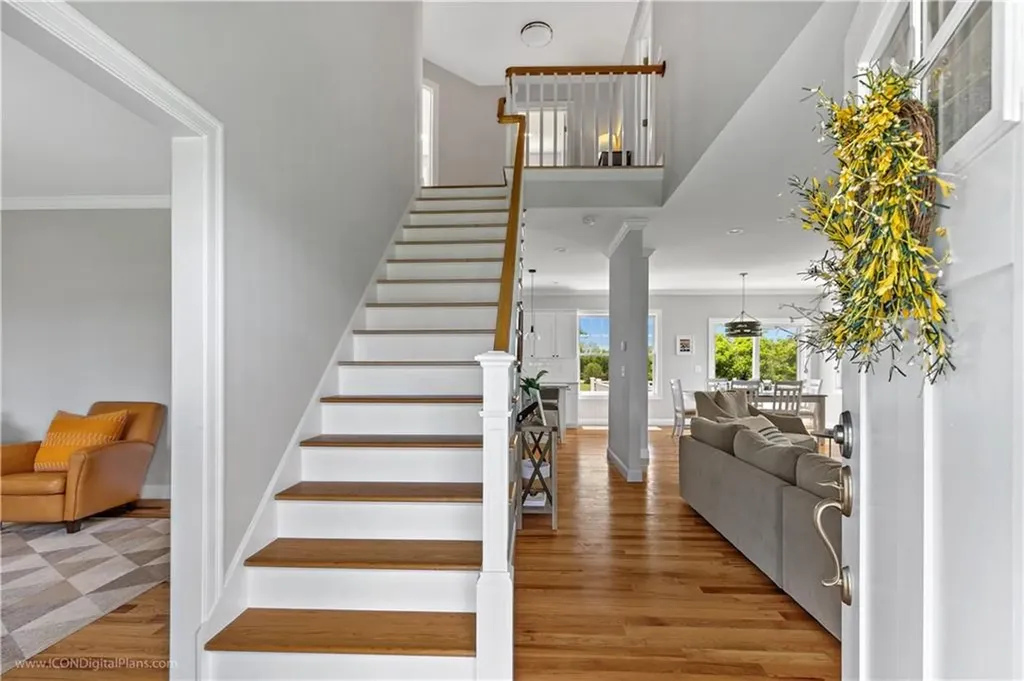 24 Coddington Way Portsmouth RI 02871