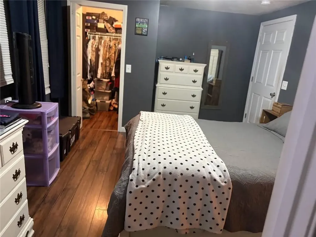 28 Pearl Avenue Warwick RI 02889