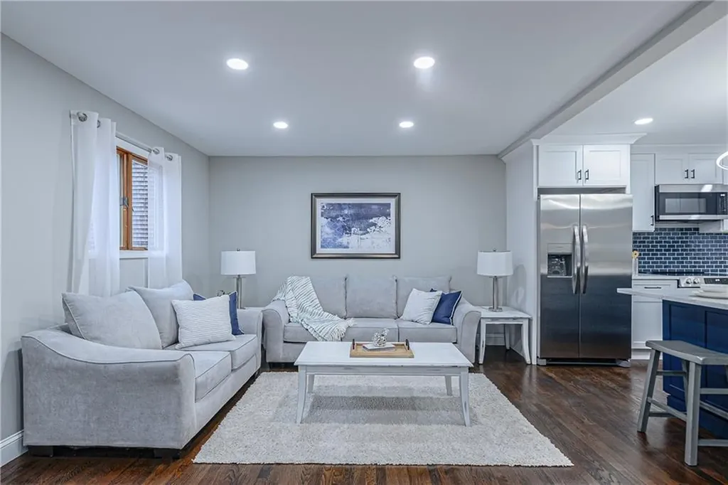 6 Bosworth Court Newport RI 02840