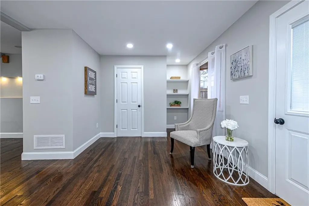 6 Bosworth Court Newport RI 02840