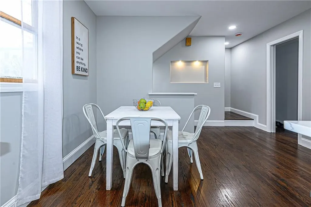 6 Bosworth Court Newport RI 02840