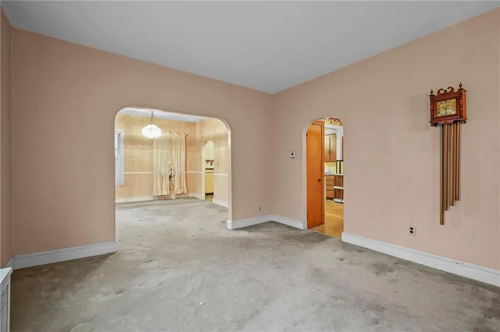 814 Plainfield Street Providence RI 02909