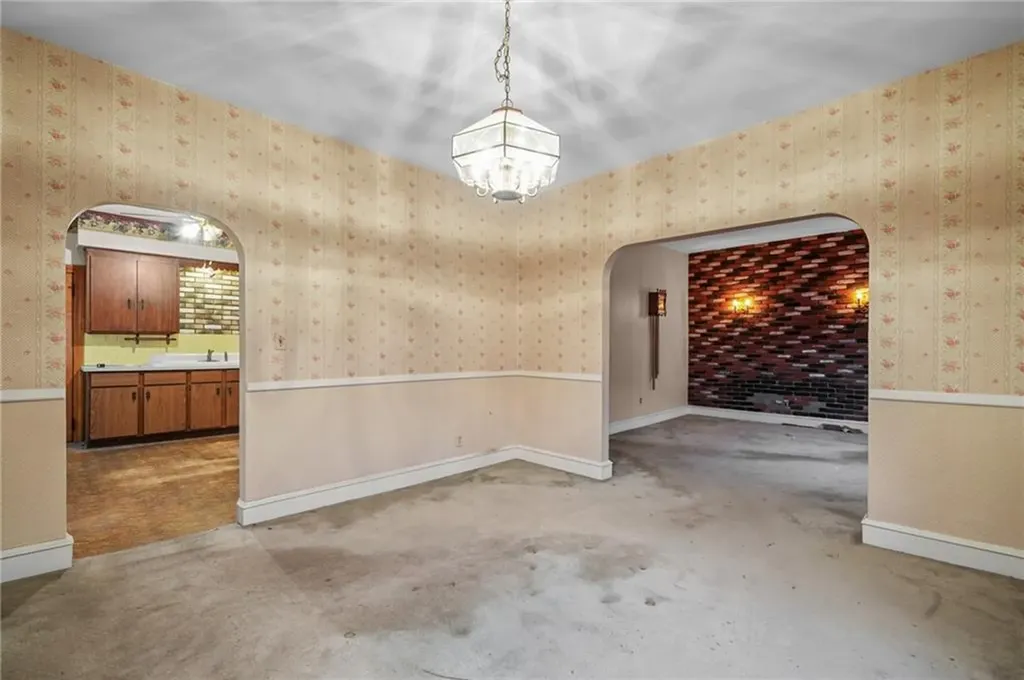 814 Plainfield Street Providence RI 02909