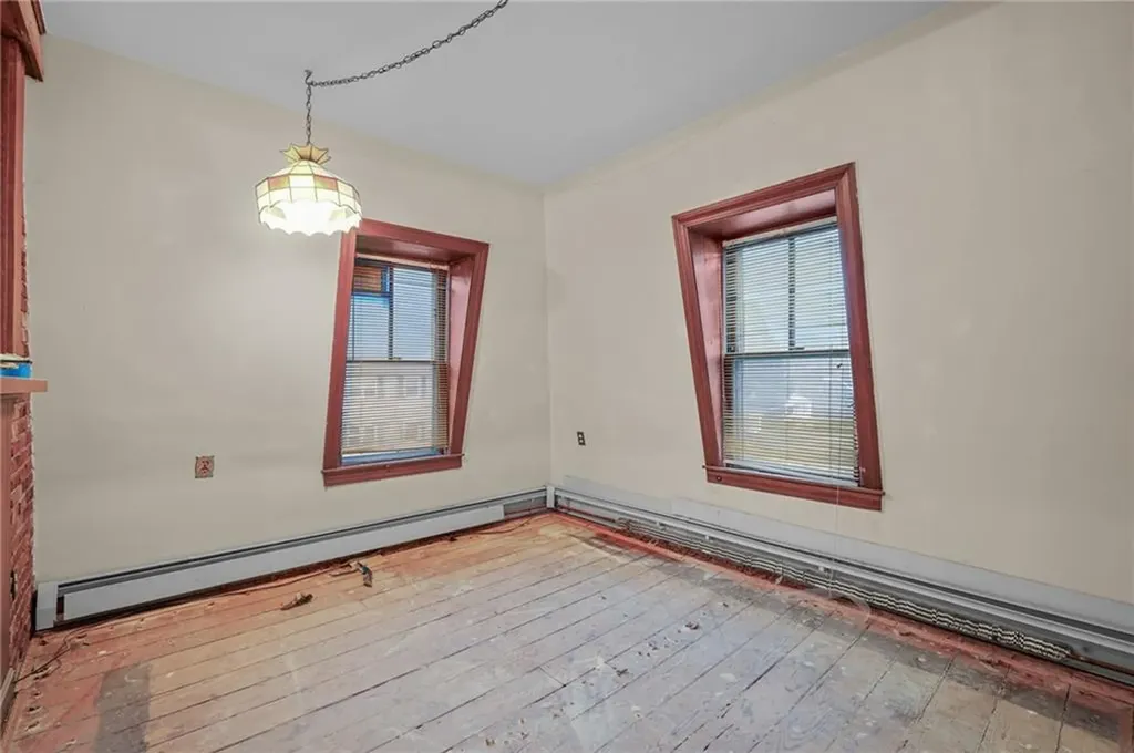 814 Plainfield Street Providence RI 02909