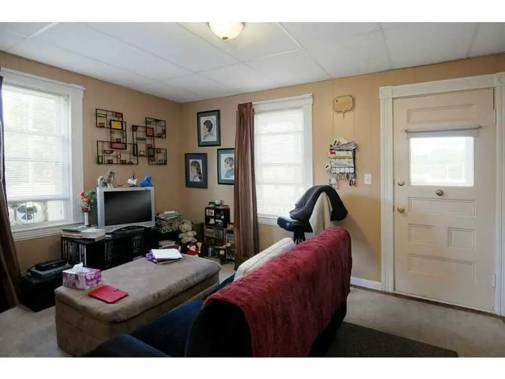 7 Tampa Street West Warwick RI 02893