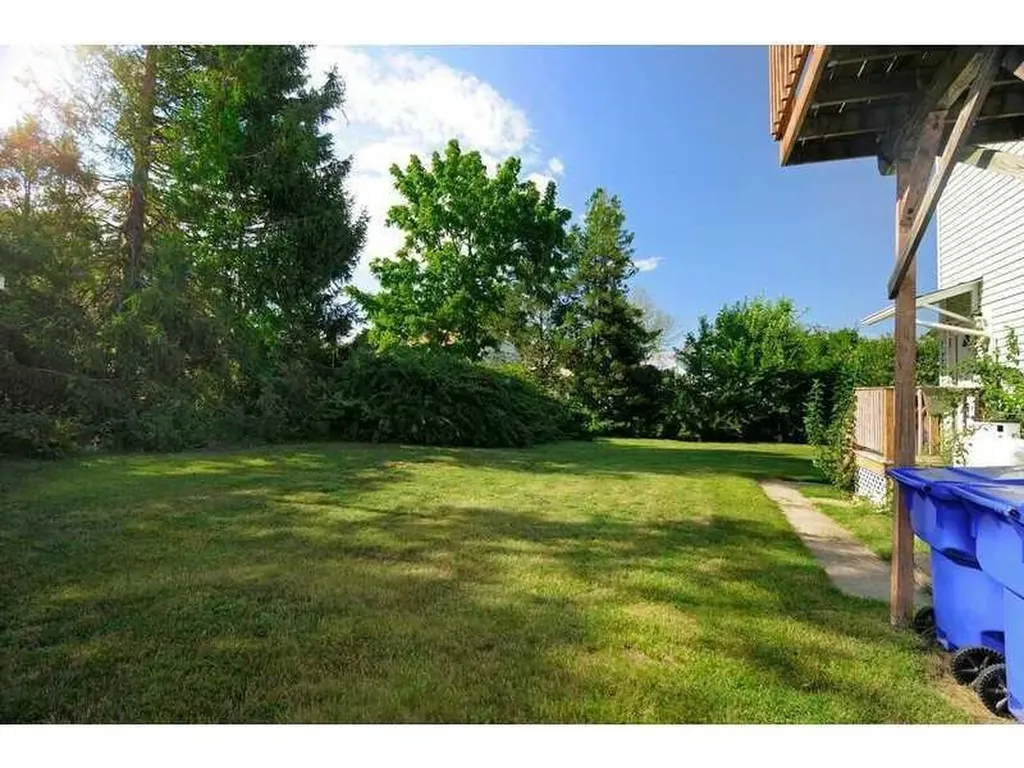 7 Tampa Street West Warwick RI 02893