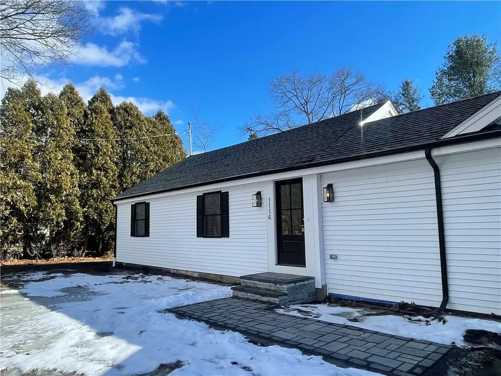 1114 Central Avenue Johnston RI 02919