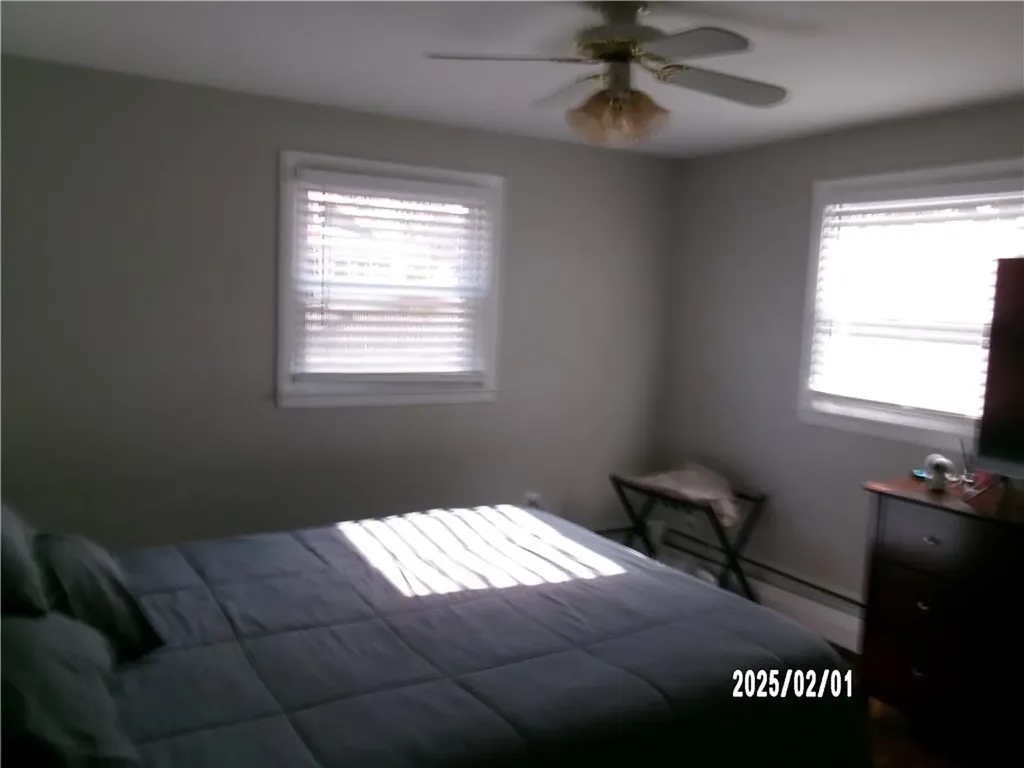 6 Delaine Street Warwick RI 02886