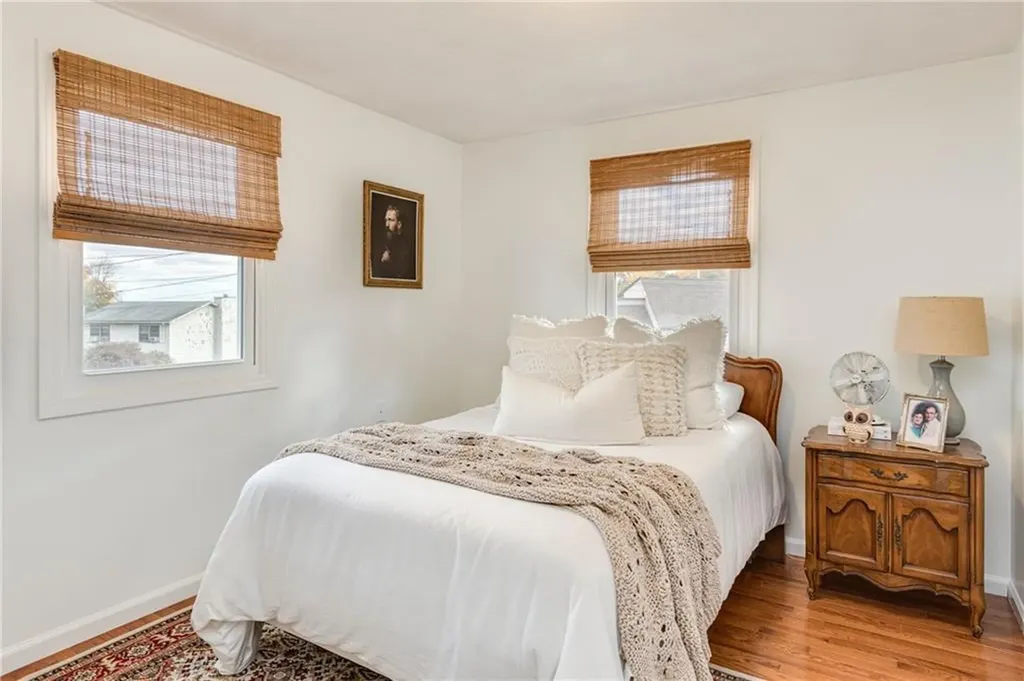 21 Geranium Circle Cranston RI 02920