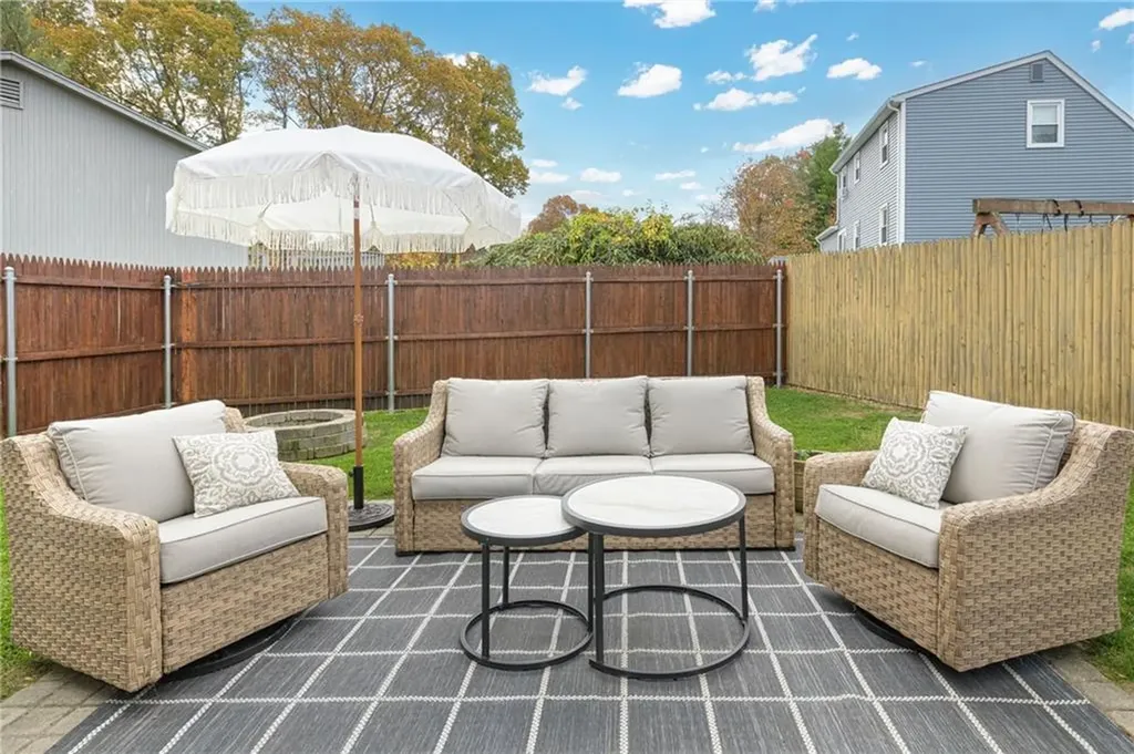 21 Geranium Circle Cranston RI 02920