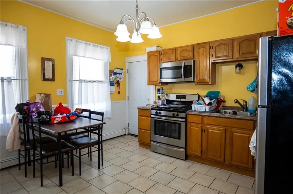 40 Geneva Street Providence RI 02908