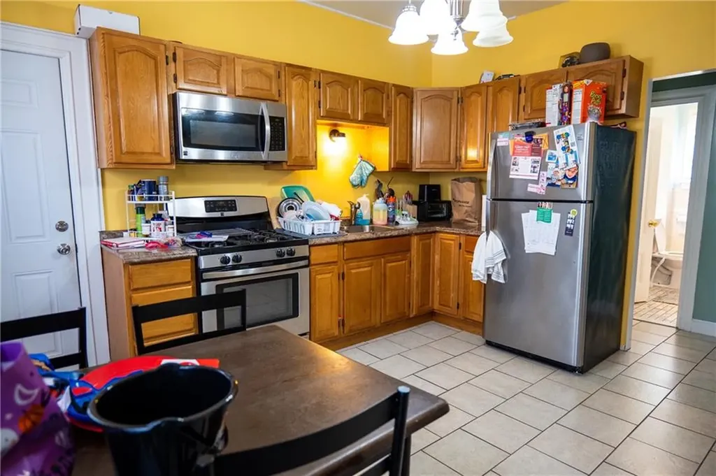 40 Geneva Street Providence RI 02908