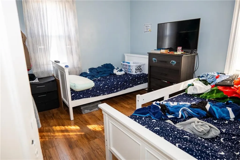 40 Geneva Street Providence RI 02908