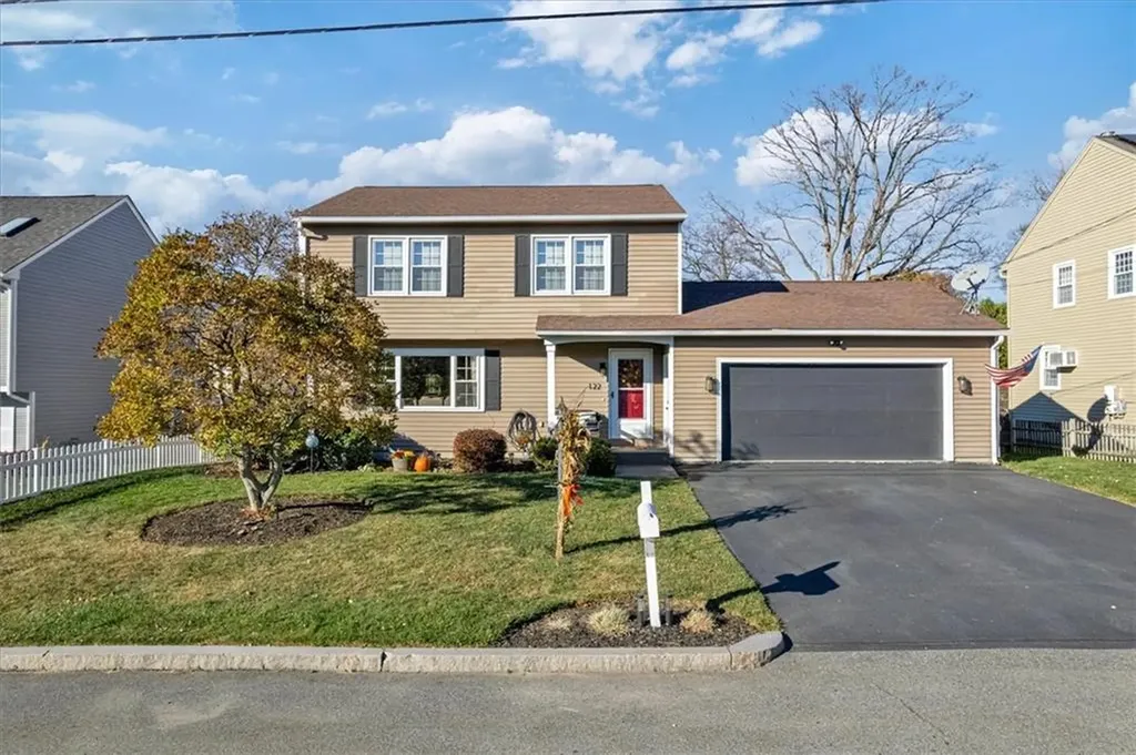 122 Capwell Avenue Woonsocket RI 02895