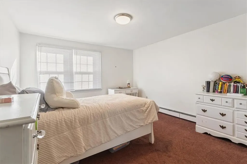 122 Capwell Avenue Woonsocket RI 02895