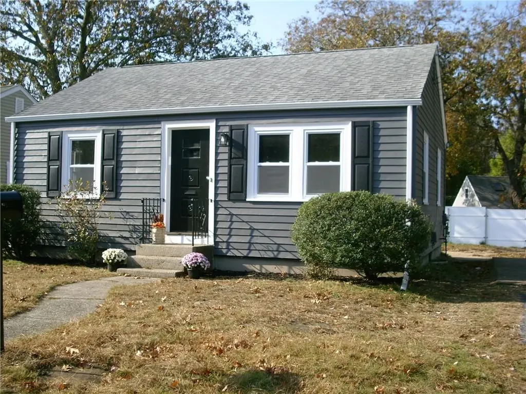 61 Danforth Street Warwick RI 02888