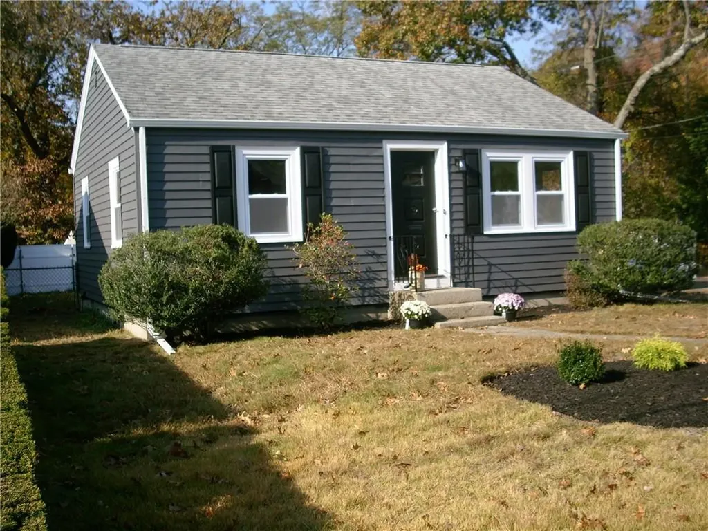 61 Danforth Street Warwick RI 02888