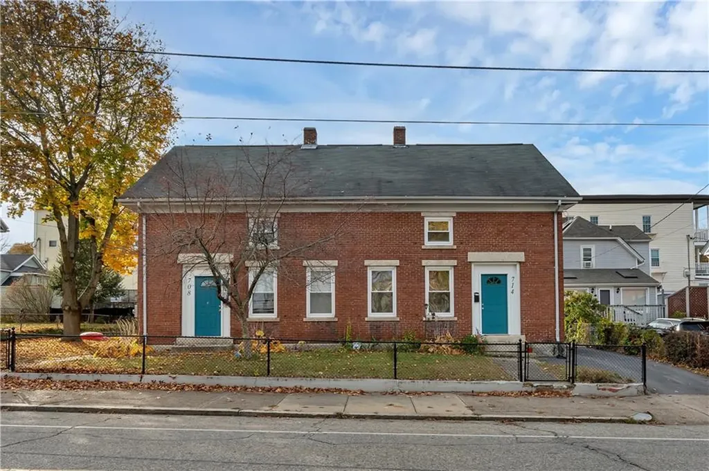 708 North Main Street Woonsocket RI 02895