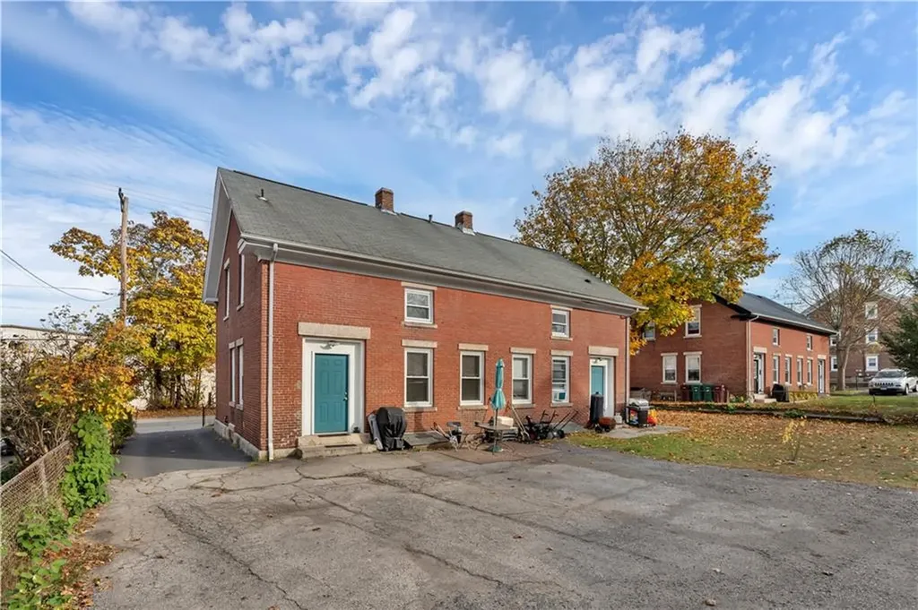 708 North Main Street Woonsocket RI 02895