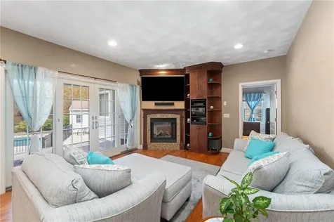 206 Wilbert Way North Kingstown RI 02852