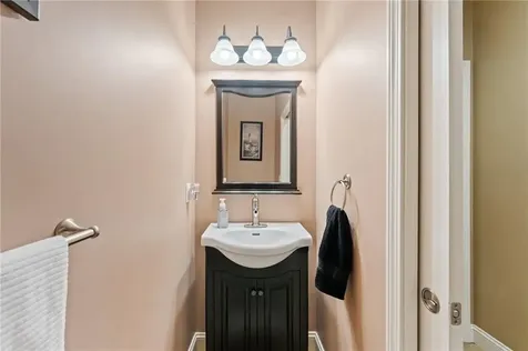 206 Wilbert Way North Kingstown RI 02852