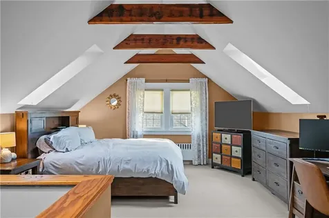 123 Carroll Avenue Newport RI 02840