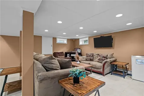 123 Carroll Avenue Newport RI 02840