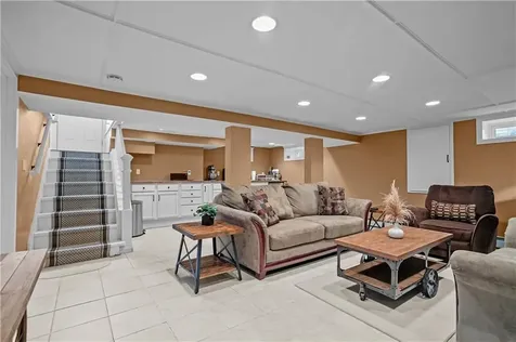 123 Carroll Avenue Newport RI 02840