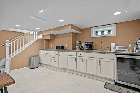 123 Carroll Avenue Newport RI 02840