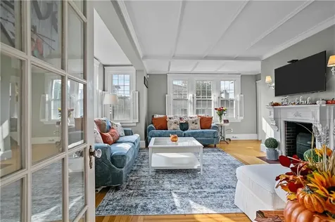 123 Carroll Avenue Newport RI 02840