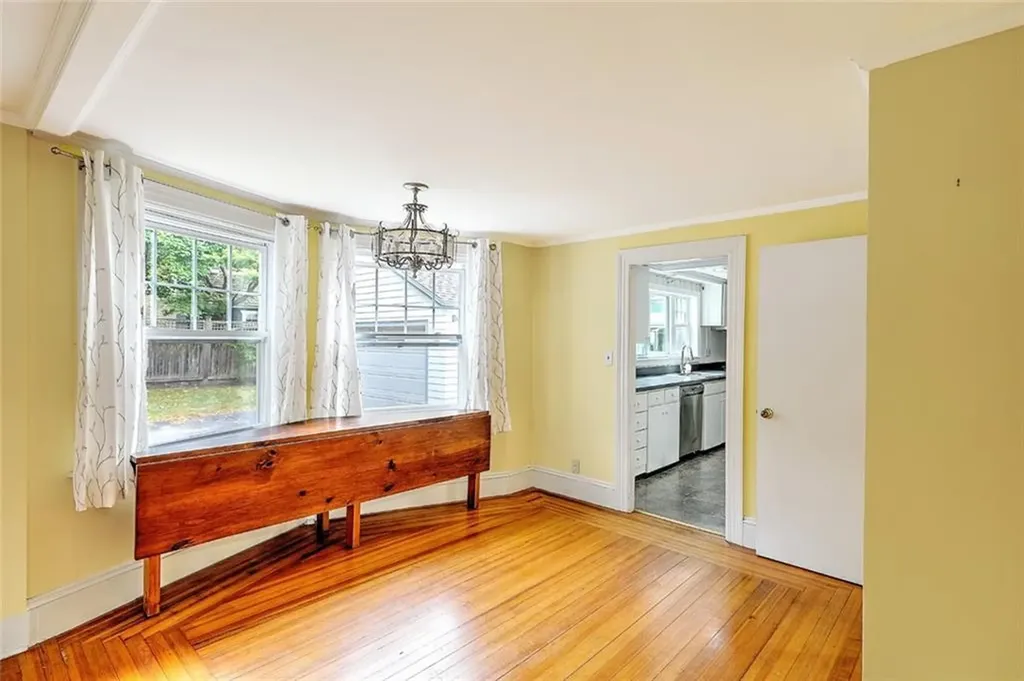 85 Governor Bradford Drive Barrington RI 02806