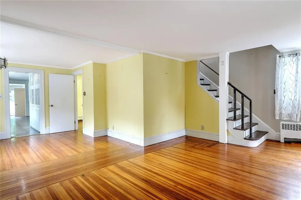 85 Governor Bradford Drive Barrington RI 02806