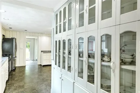 85 Governor Bradford Drive Barrington RI 02806