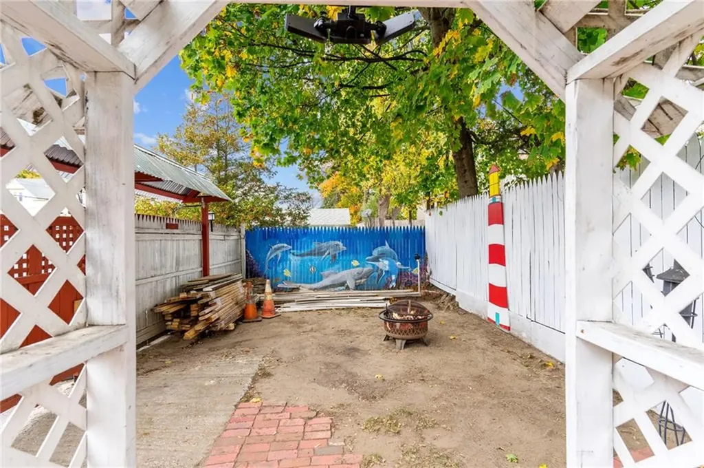 11 Hilarity Street Providence RI 02909